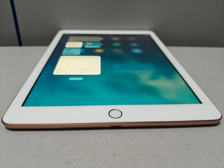 Apple ipad 6 gen 2018 32gb wi-fi Код:01-200938830. Зображення 9