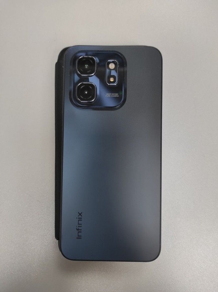 Купити Infinix hot 50i 4/128gb Б/У