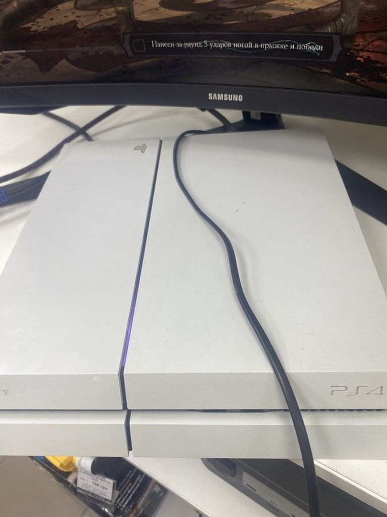 Купити Sony playstation 4 500gb Б/У
