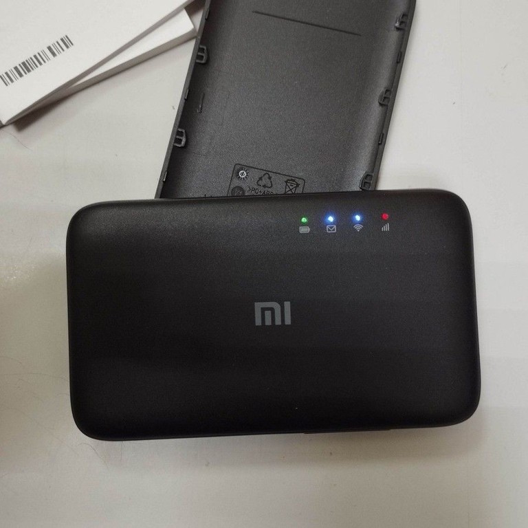 Дешево Xiaomi f490 4g lte з ломбарду