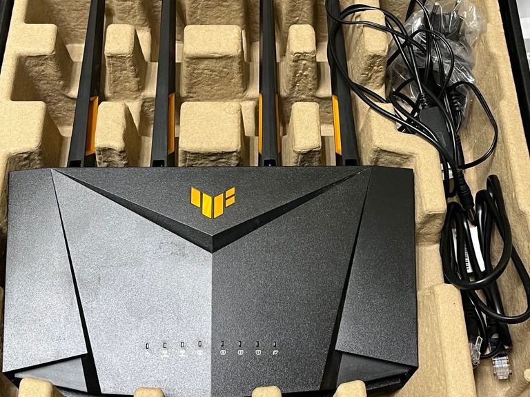 Дешиво Asus tuf gaming ax3000 v2 с ломбарда