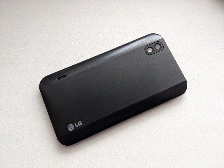 Купити Lg p970 optimus Б/У