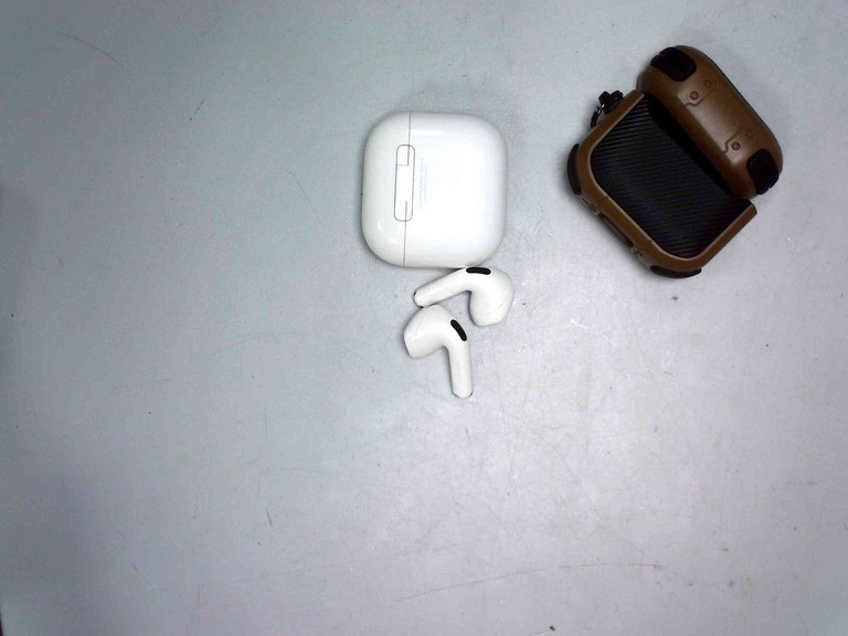 Объявление Apple airpods 4 with active noise cancellation Б/У