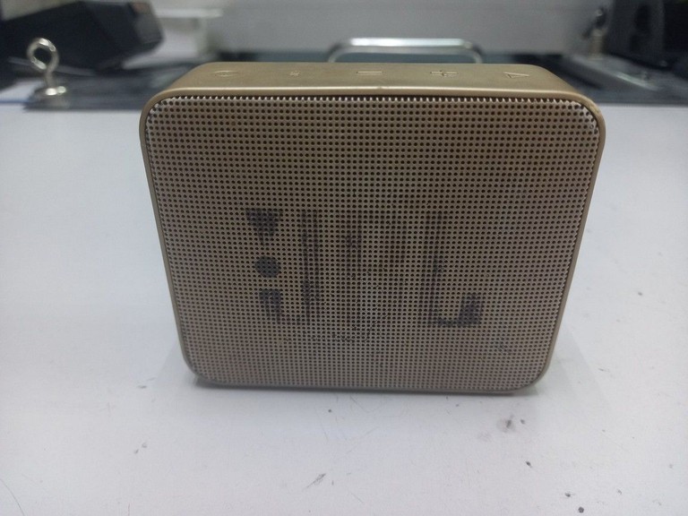Купить Jbl go essential 2 Б/У
