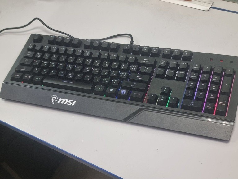 Оголошення Msi vigor gk20 Б/У
