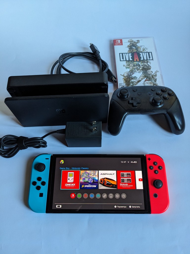 Купити Ігрова приставка Nintendo Switch OLED (HEG-001) Б/У