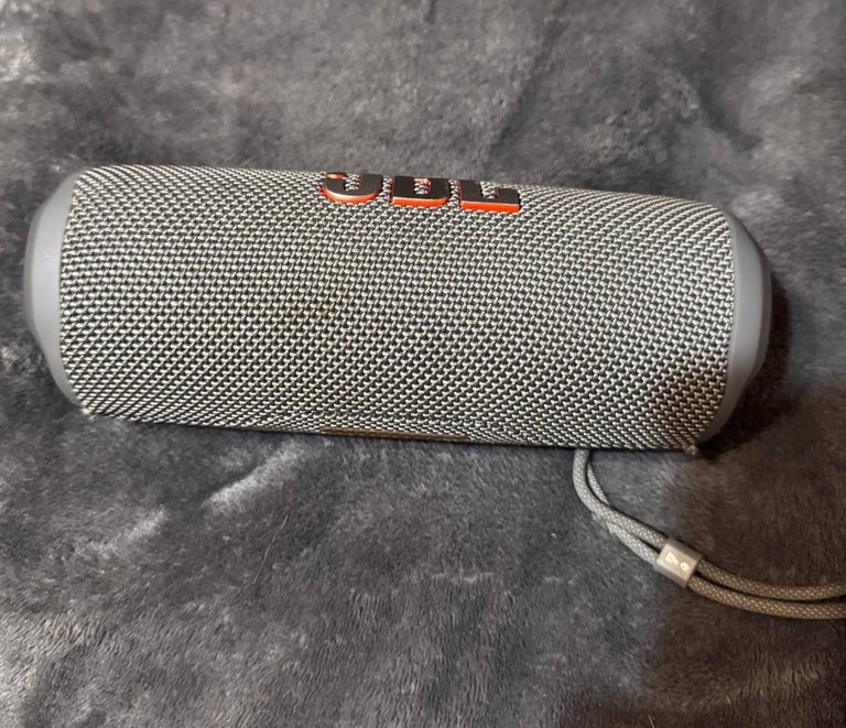 Дешево Jbl Flip 6 Grey (JBLFLIP6GREY) з ломбарду