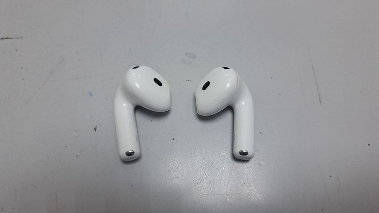 Оголошення Apple airpods 4 Б/У