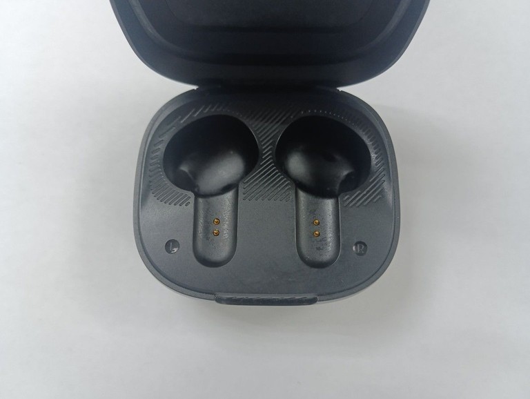 Оголошення Jbl live flex Б/У