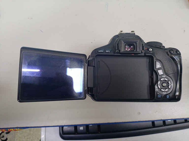 Купить Canon EOS 600D body Б/У