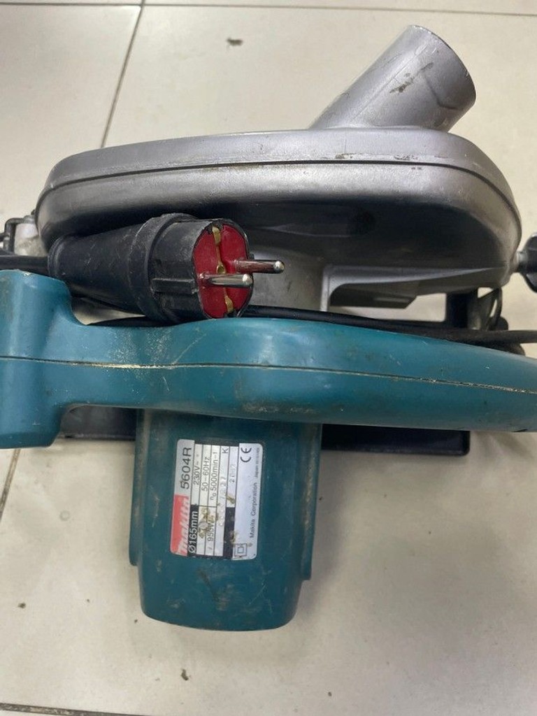 Оголошення Makita 5604R Б/У