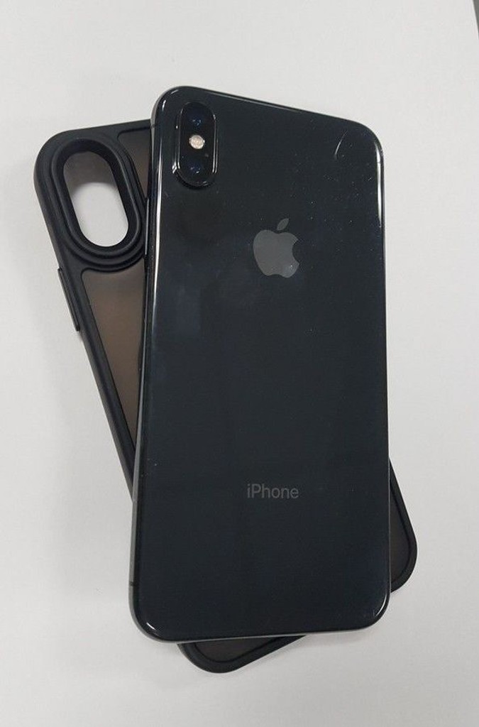 Купити Apple iphone x 64gb Б/У