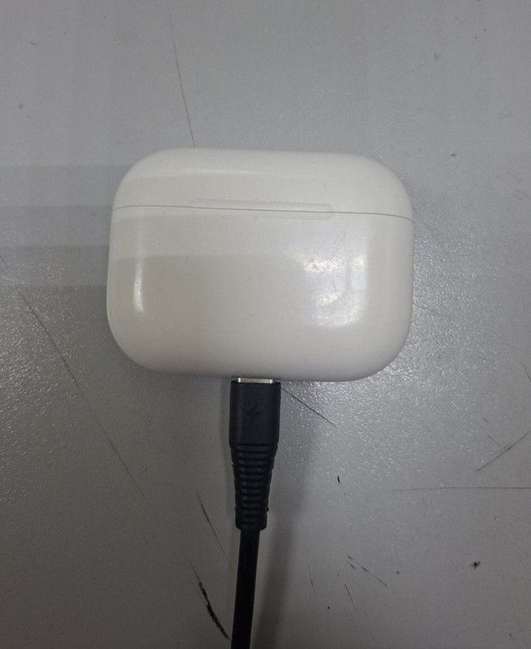 Купити AirPods Pro 3 Б/У