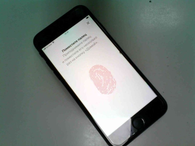 Купити Apple iphone se 2022 64gb Б/У