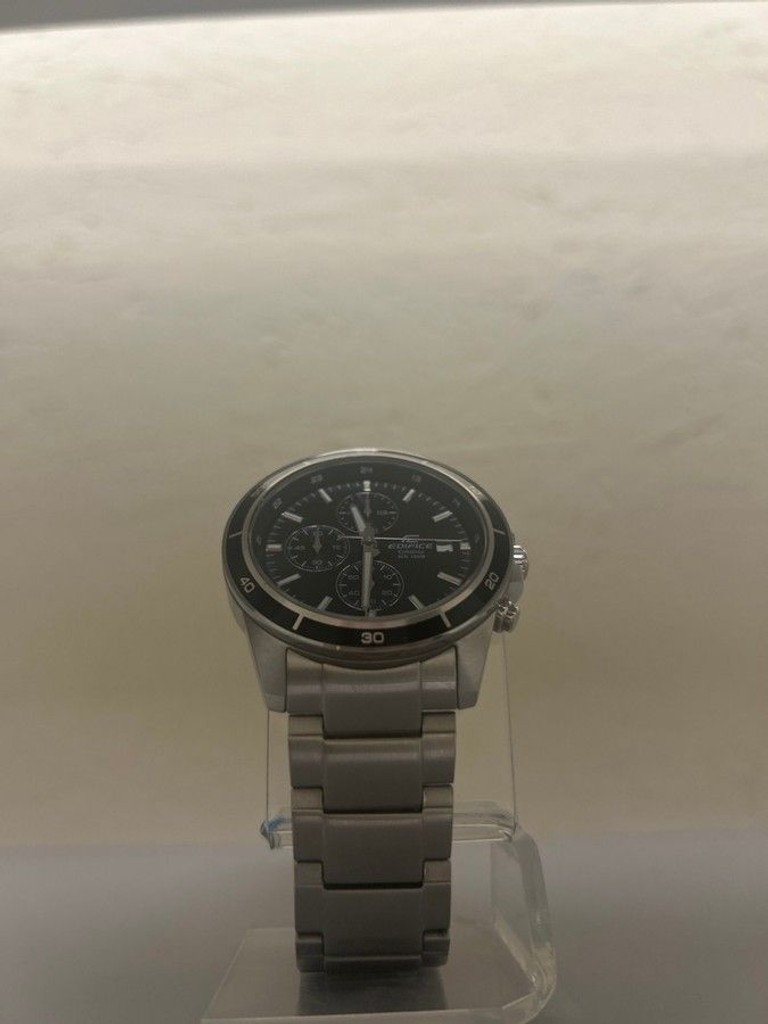 Дешиво Casio efr-526 с ломбарда