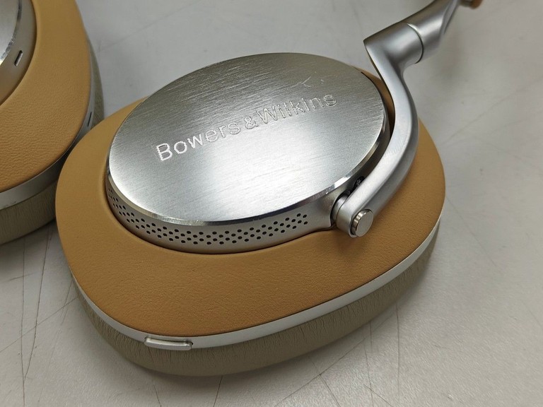Распродажа Bowers & Wilkins px8, продавец Техноскарб