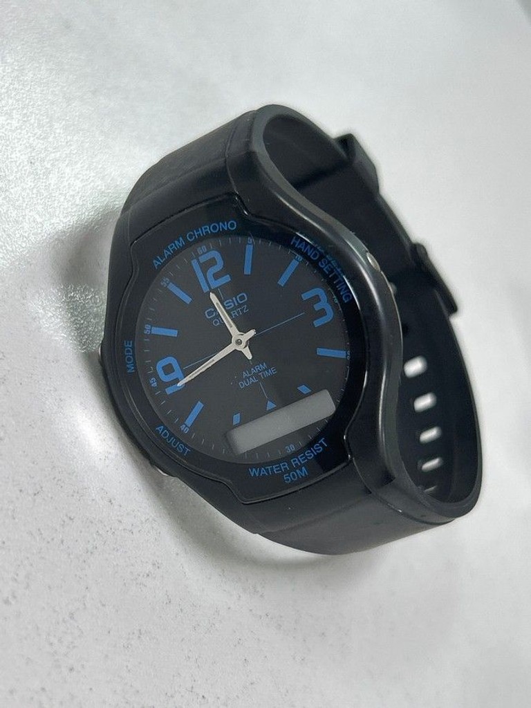 Купити Casio Standard Combination AW-90H-9EVEF Б/У