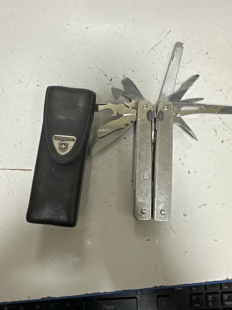 Дешиво Victorinox SwissTool X (3.0327) с ломбарда