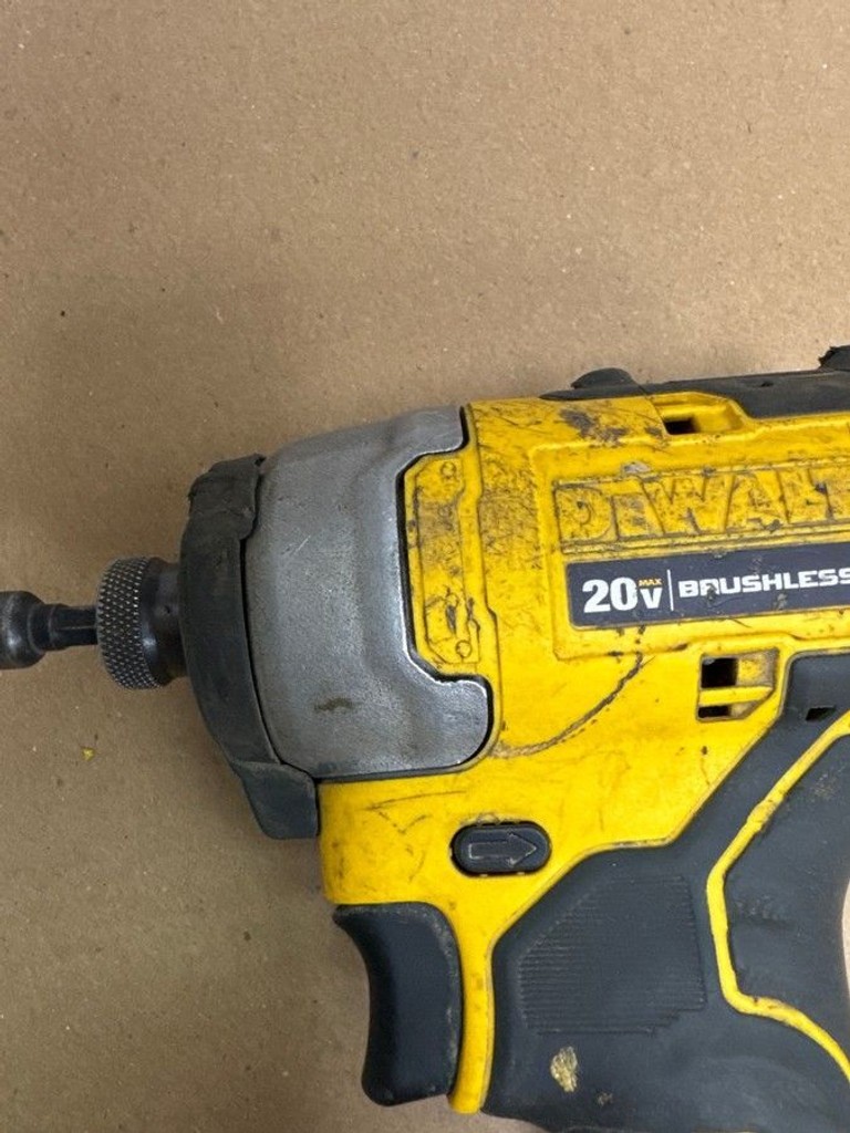 Розпродаж Dewalt dcf809 1акб 6ah зп, продавець Техноскарб