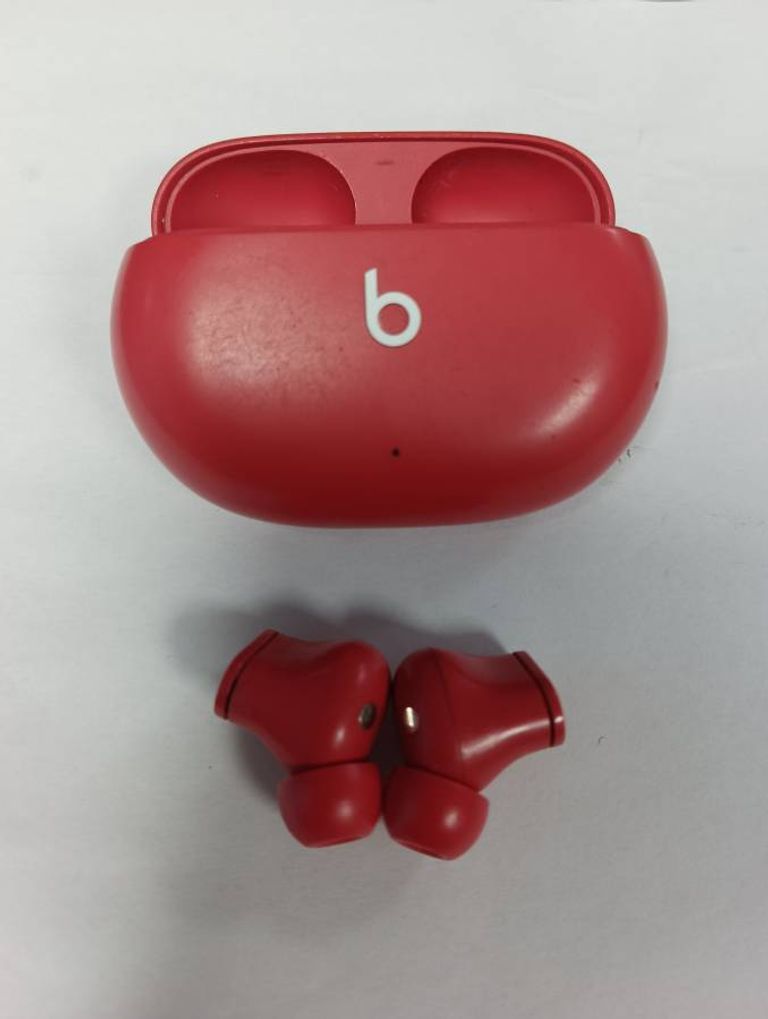 Beats By Dr. Dre studio buds