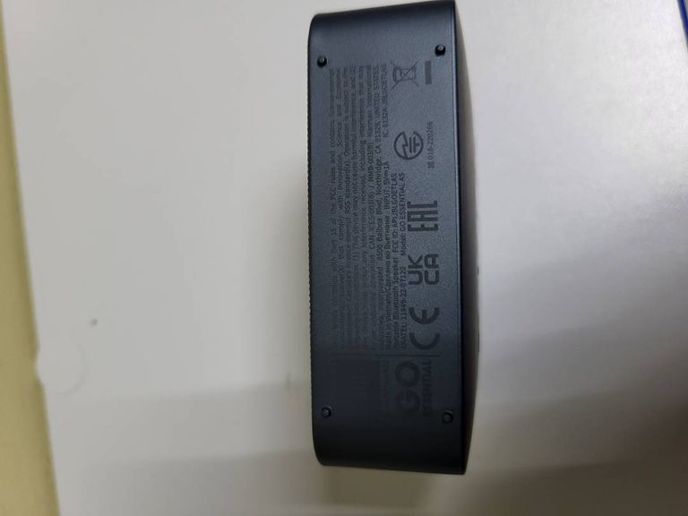 Дешево Jbl go essential з ломбарду