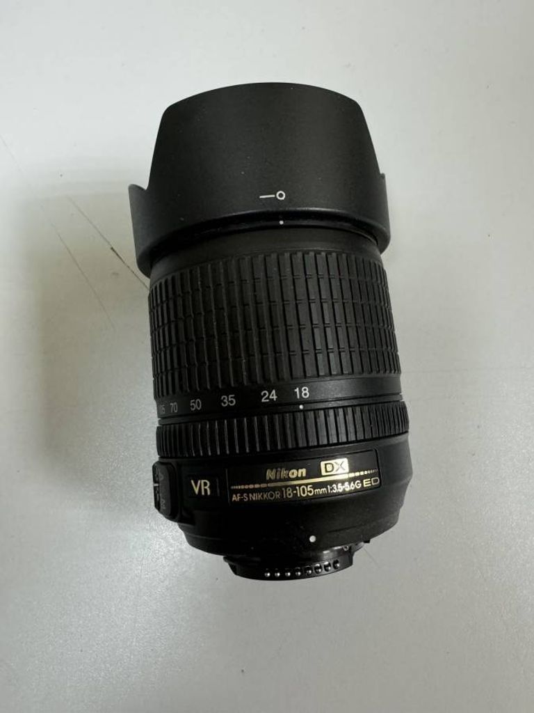 Nikon AF-S DX Nikkor 18-105mm f/3,5-5,6G ED VR