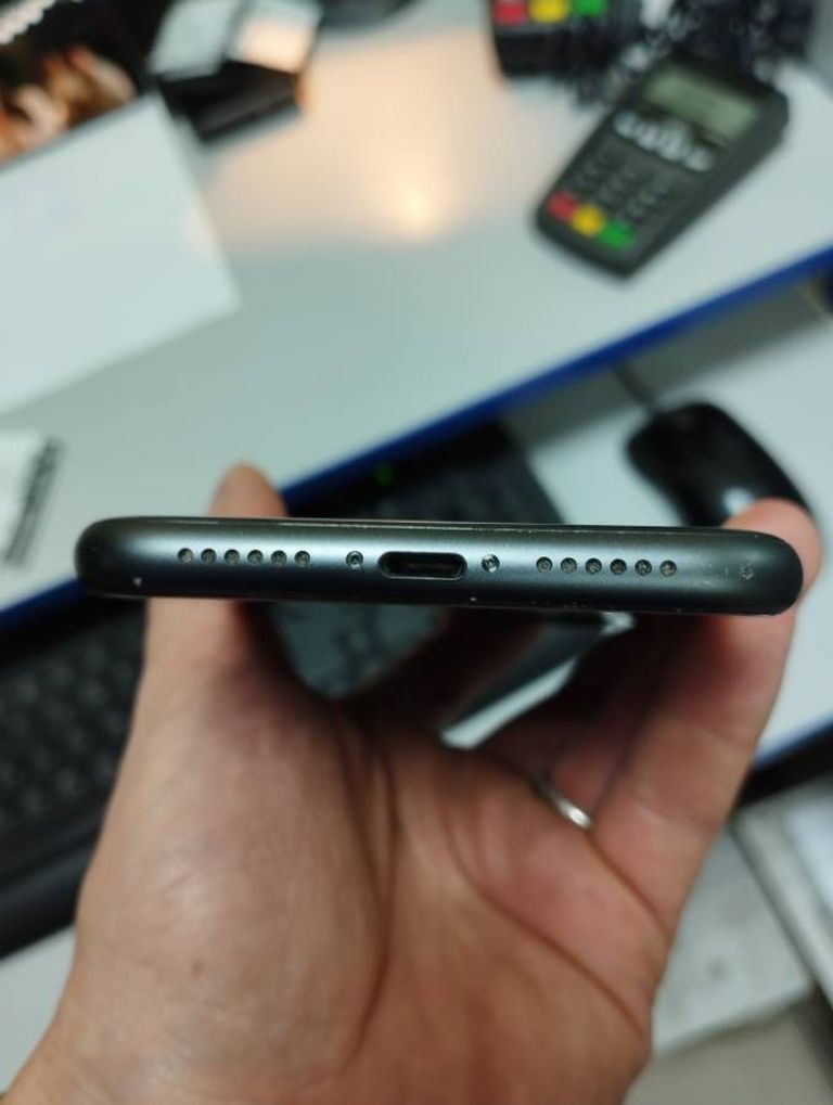 Оголошення Apple iphone 11 64gb Б/У