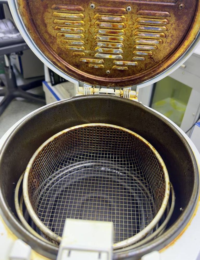 Купити Philips hd-6105 Б/У