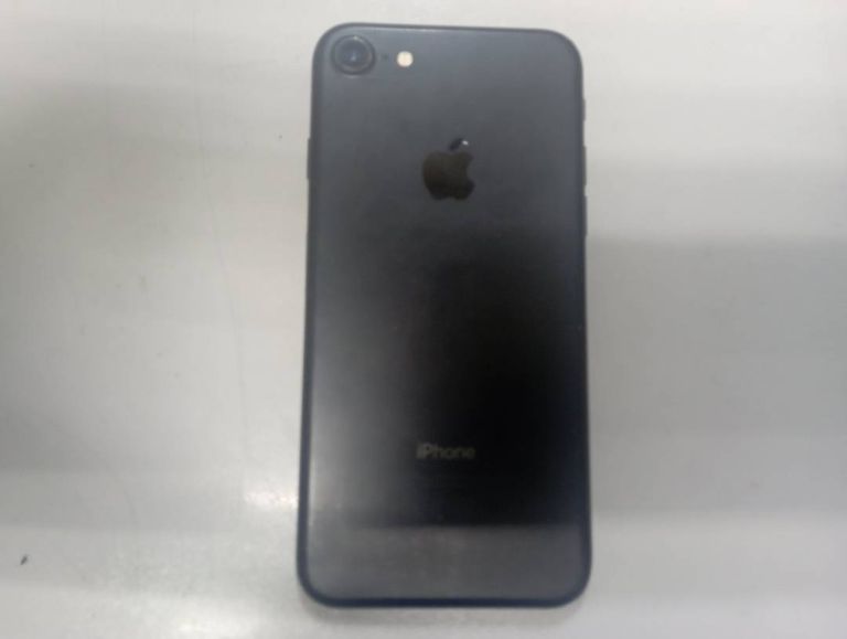 Дешево Apple iphone 7 32gb з ломбарду