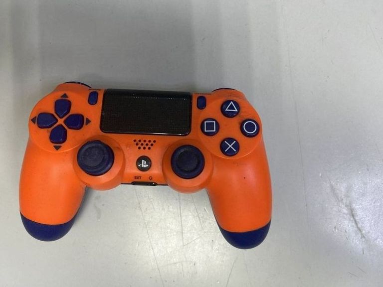Дешиво Sony dualshock 4 v2 с ломбарда