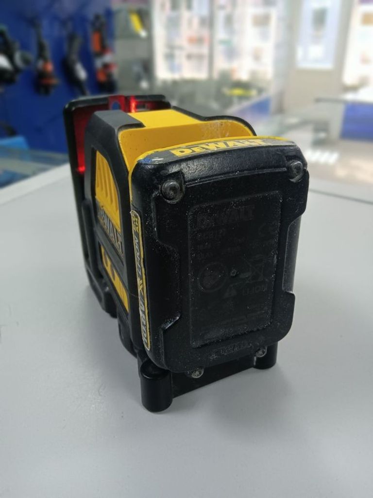 Дешево Dewalt dce088r з ломбарду