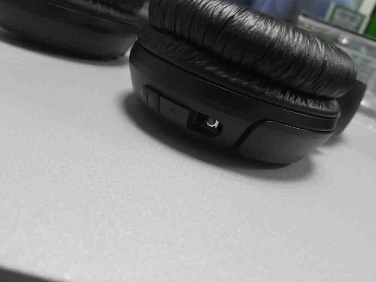 JBL Tune 510BT (JBLT510BTBLK) Код:2000004201005. Изображение 4