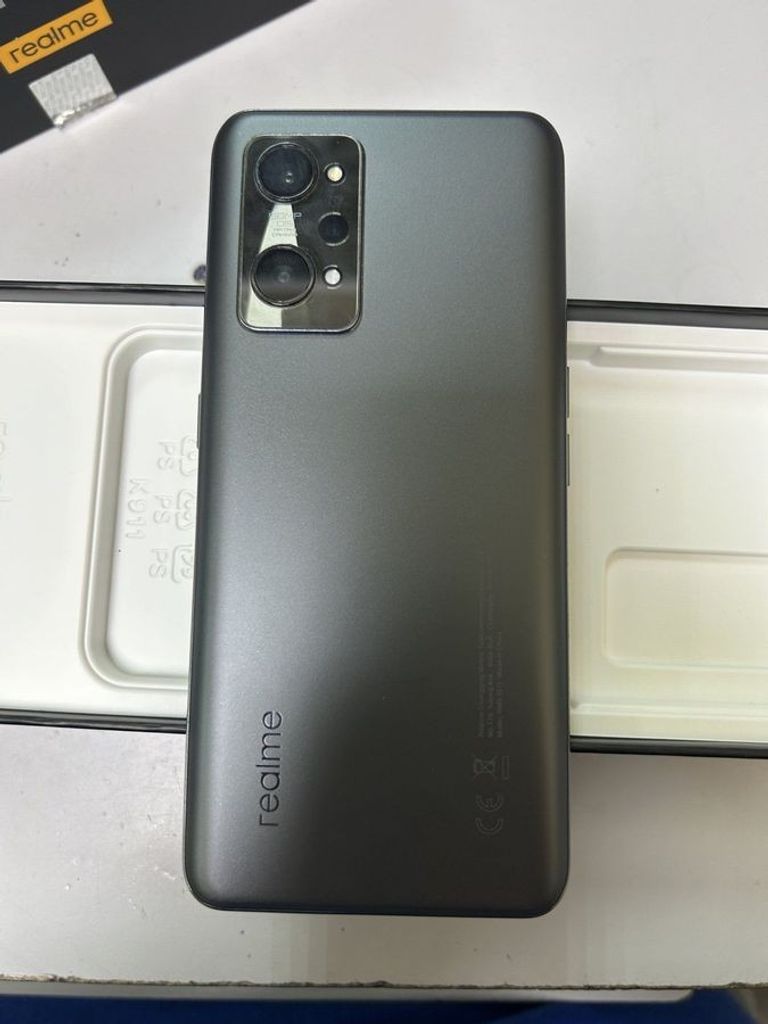 Оголошення Realme gt2 12/256gb Б/У