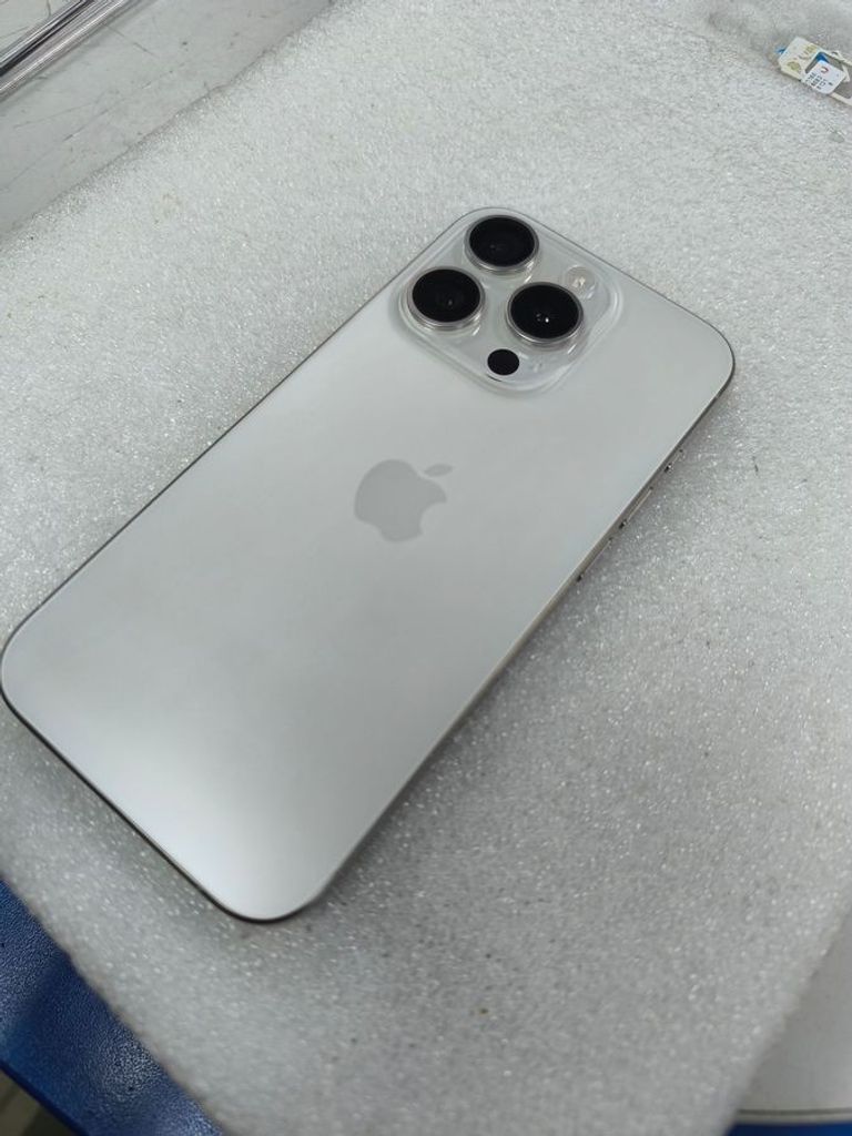 Apple iphone 15 pro 128gb esim Код:01-200576402. Зображення 13