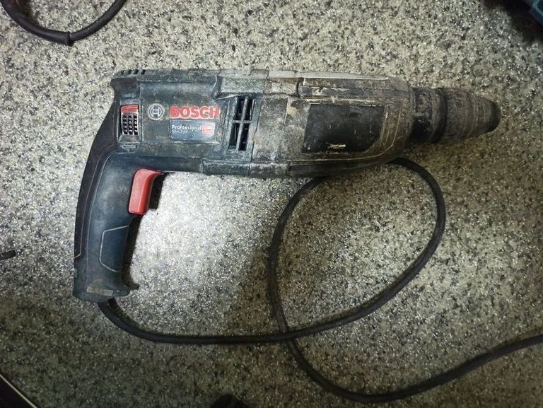 Оголошення Bosch GBH 2-28 (0611267500) Б/У