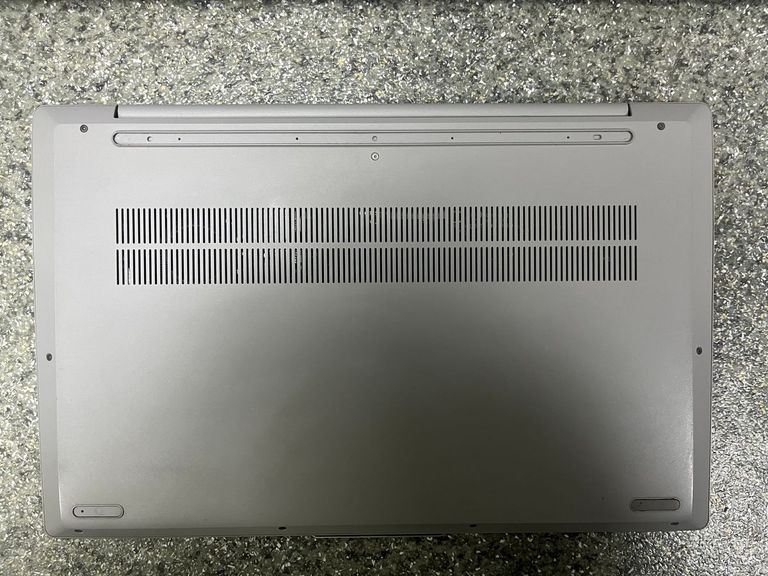 Дешиво Lenovo 15/ryzen 3 4300u ddr4/8gb ddr4/hdd 1000 gb/ssd 128 gb/*інтегрована с ломбарда