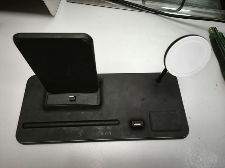 Zens zens 4-in-1 magsafe + watch wireless charging station Код:01-200770067. Изображение 5