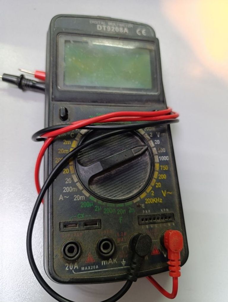 Купити Без Виробника dt9208a Б/У