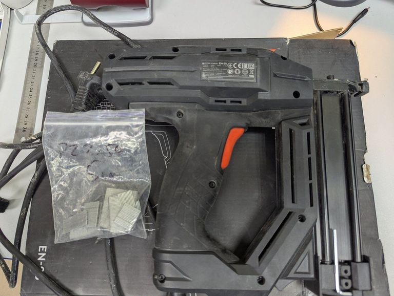 Дешево Dnipro-M en-25 з ломбарду