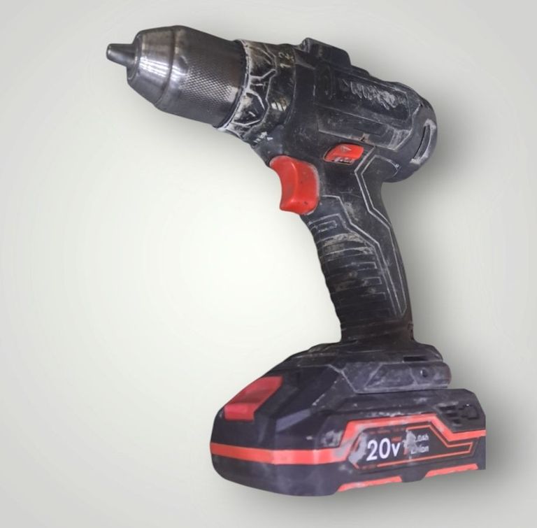 Оголошення Dewalt dcd780 18v + 2акб 2аh + зп Б/У