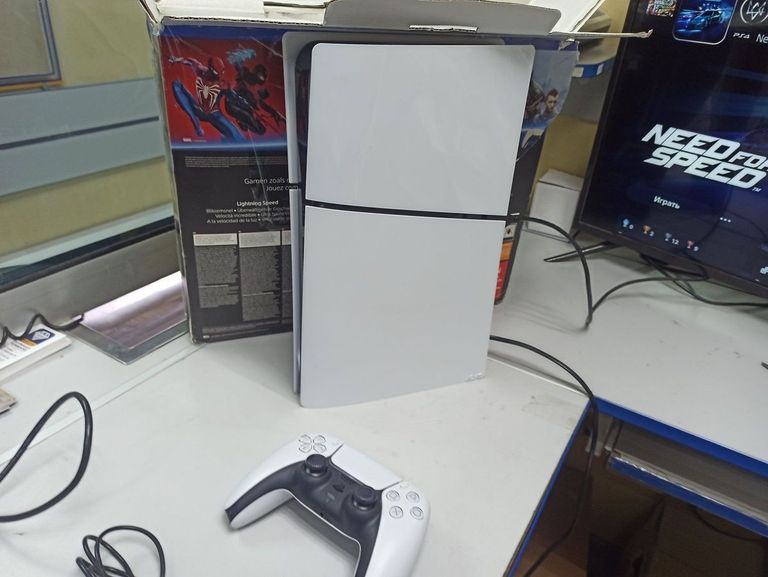Купити Sony PlayStation 5 Slim Digital Edition 1TB Б/У