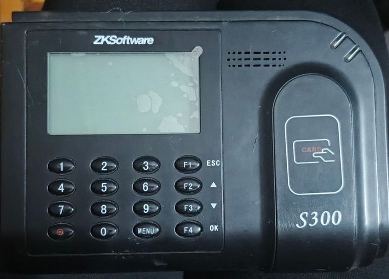 Купити ZkSoftware S300 Б/У