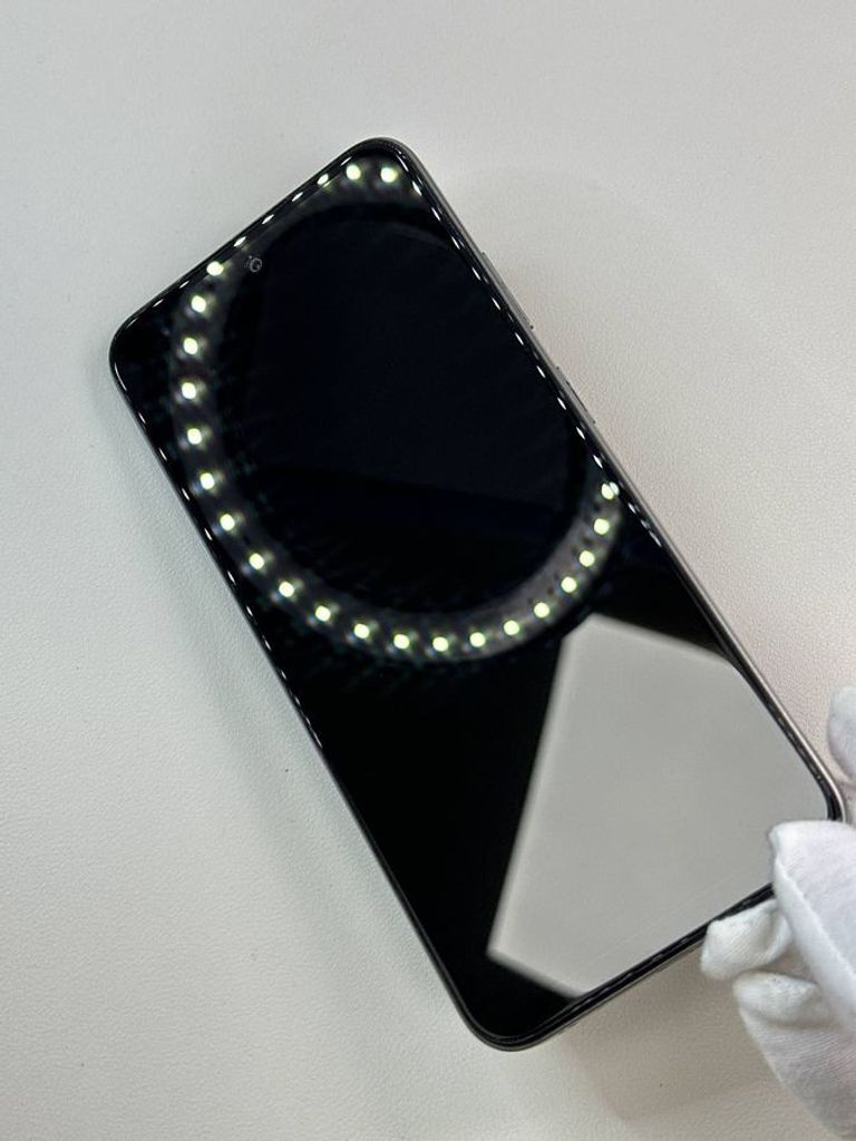 Infinix Smart 9 4/128GB Metallic Black Код:01-200797384. Изображение 5