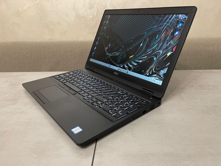 Объявление Ультрабук Dell Latitude 5590, 15,6" FHD IPS, i5-8350U, 16GB DDR4, 256GB SSD Б/У