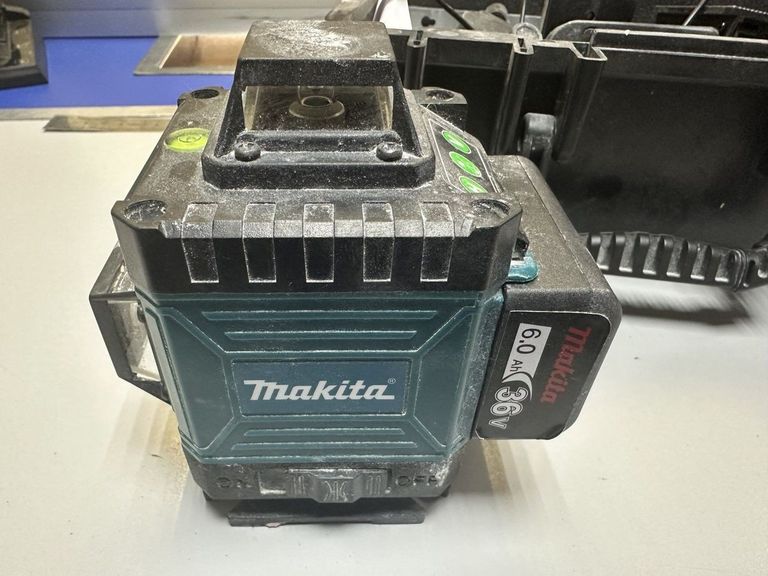 Купить Makita (Копія) без моделі Б/У