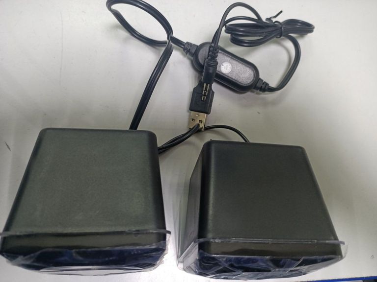 Оголошення Defender SPK-35 Black (65635) Б/У