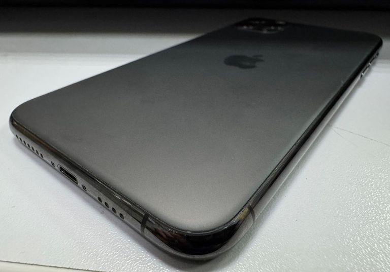 Apple iphone 11 pro max 512gb Код:01-200812717. Изображение 10