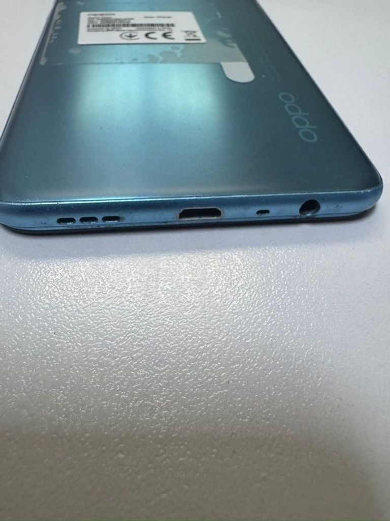 Дешиво Oppo a15 2/32gb с ломбарда