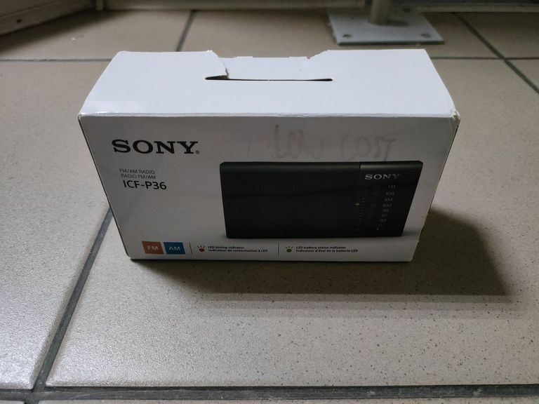 Дешево Sony ICF-P36 з ломбарду