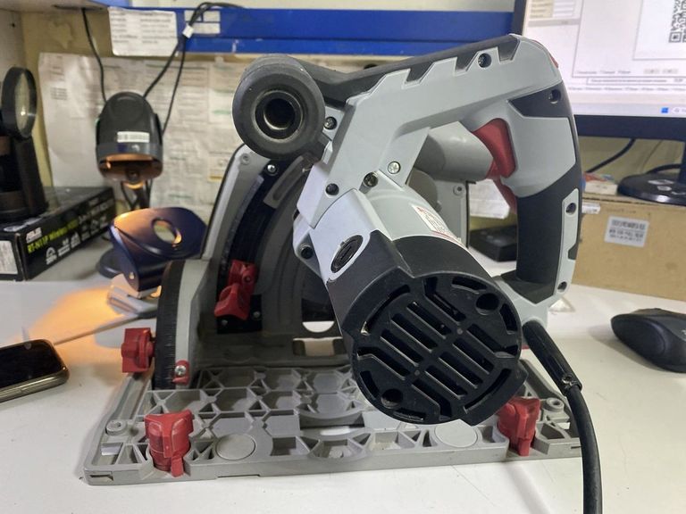 Оголошення Holzmann tas 165 Б/У